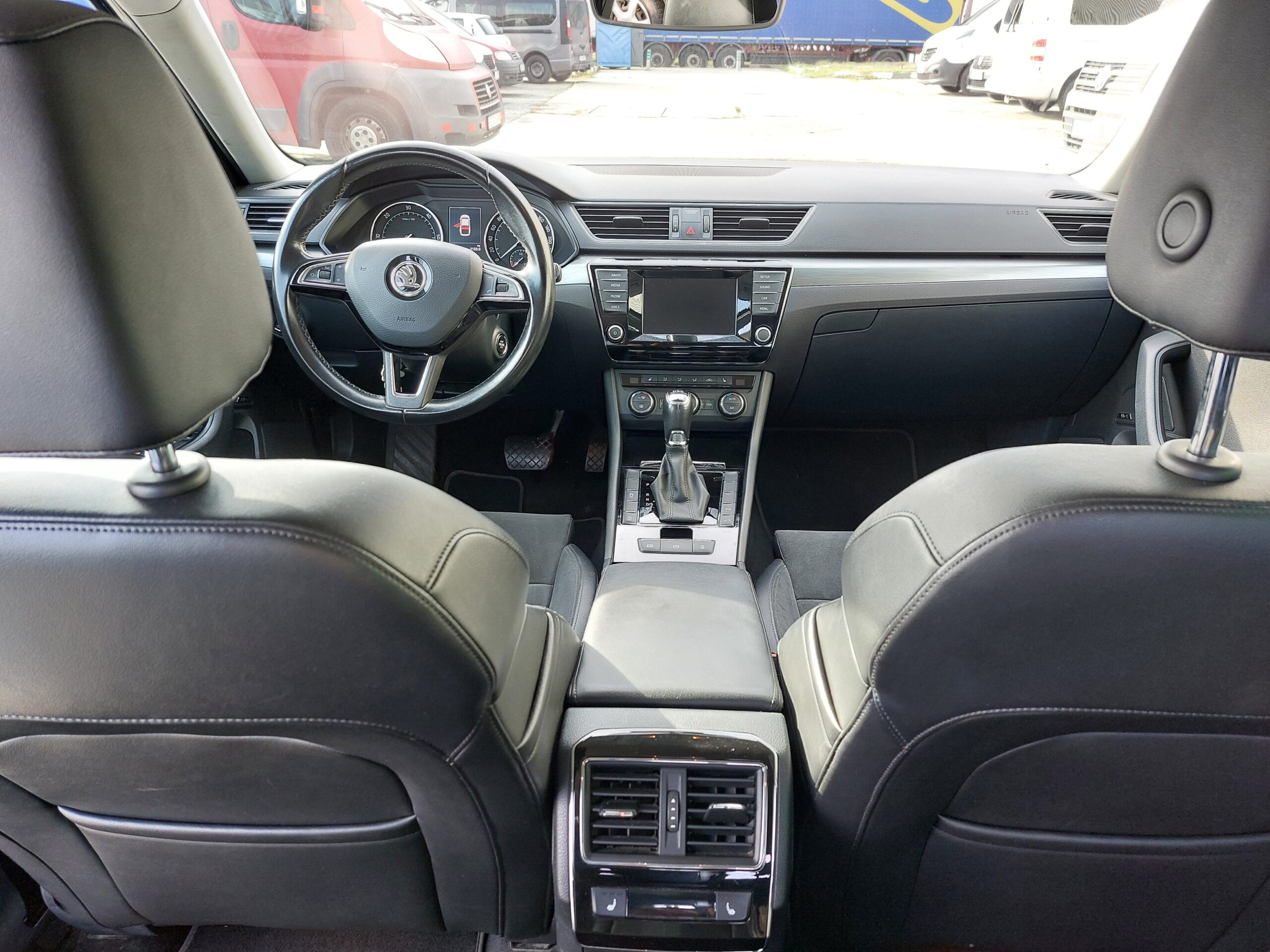 Skoda Octavia Superb 4×4 2.0 TDI B02ElT 2016 - Image 11