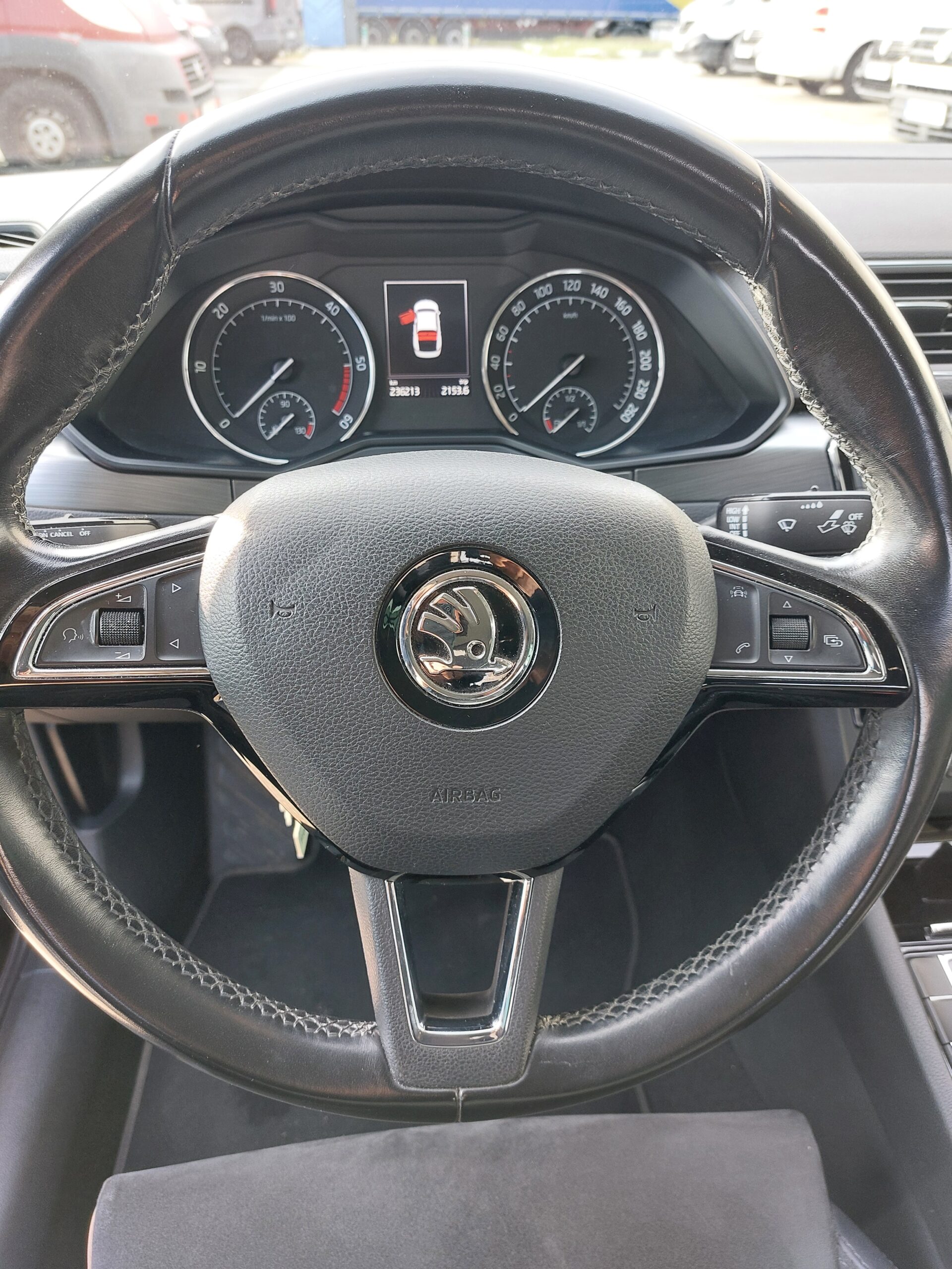 Skoda Octavia Superb 4×4 2.0 TDI B02ElT 2016 - Image 15