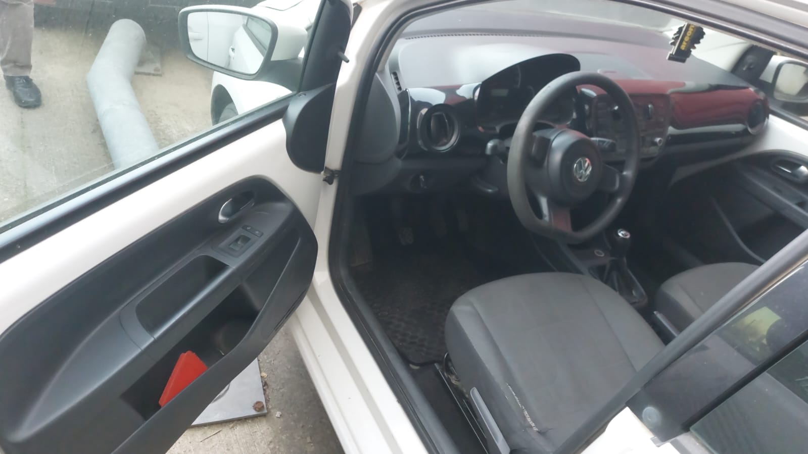 VW UP B17EPA 2013 - Image 6